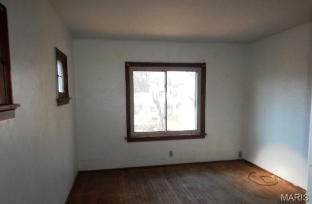 3505 East Place, St Louis, MO 63121