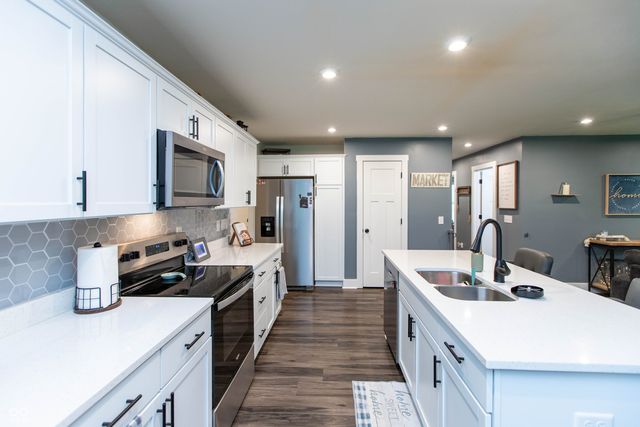 256 Victory Hill, Coatesville, IN 46121