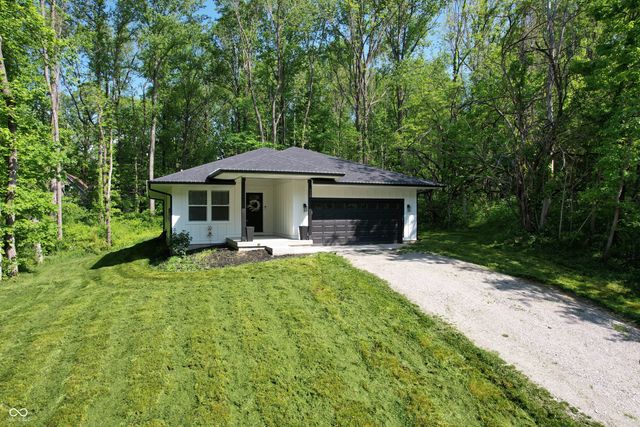 256 Victory Hill, Coatesville, IN 46121
