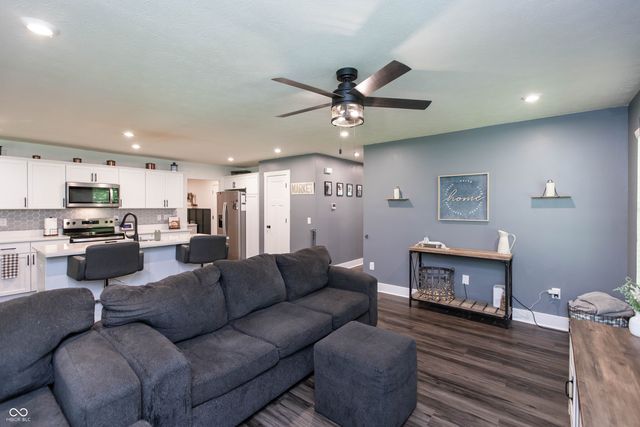 256 Victory Hill, Coatesville, IN 46121