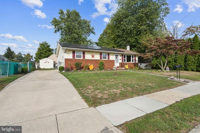 409 9TH AVE, Lindenwold, NJ 08021