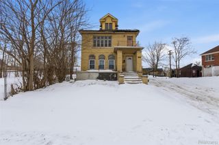 2952 Elmhurst Street, Detroit, MI 48206