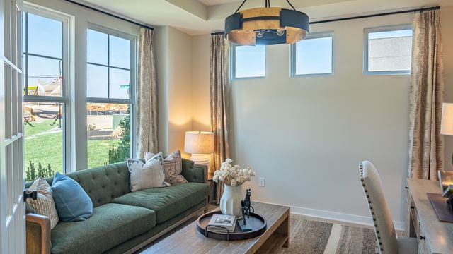 3927 Trinity Woods Rd, Columbia, TN 38401