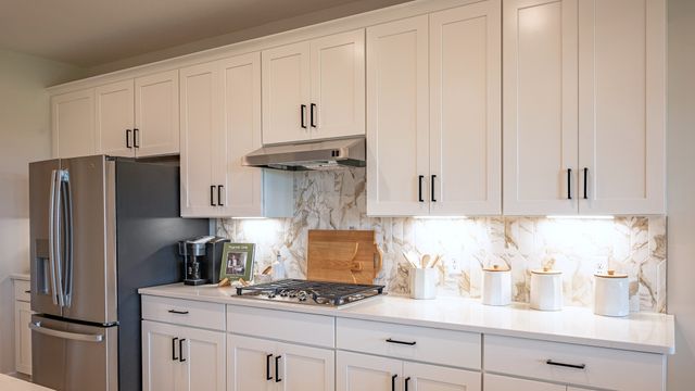 3927 Trinity Woods Rd, Columbia, TN 38401
