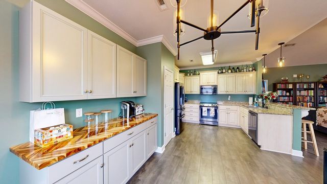 104 Eufaula Drive, Dothan, AL 36301