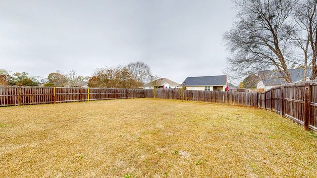 104 Eufaula Drive, Dothan, AL 36301