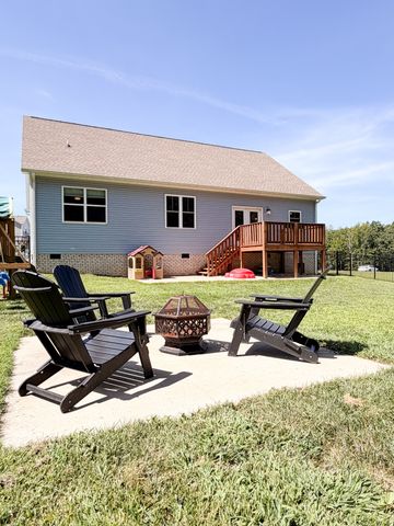 1149 Jonathan Ln, Springfield, TN 37172