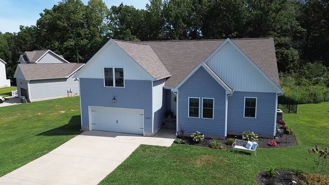 1149 Jonathan Ln, Springfield, TN 37172