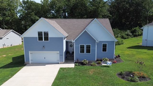1149 Jonathan Ln, Springfield, TN 37172