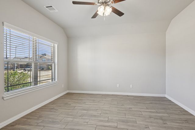 1008 Wasatch Court, Burleson, TX 76028