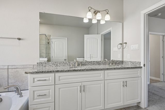 1008 Wasatch Court, Burleson, TX 76028