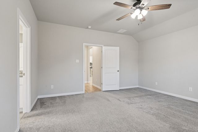 1008 Wasatch Court, Burleson, TX 76028