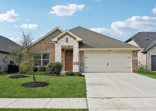 1008 Wasatch Court, Burleson, TX 76028