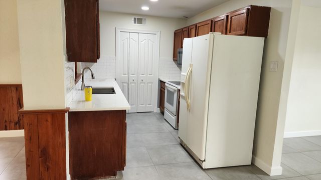 461 SW Buxton Avenue, Port St. Lucie, Port St Lucie, FL 34983