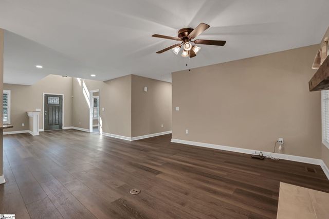 533 Stokes Drive, Seneca, SC 29672