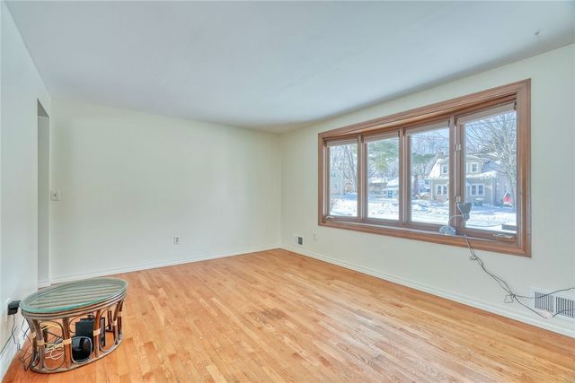 85 Windsor Road, Greece, NY 14612