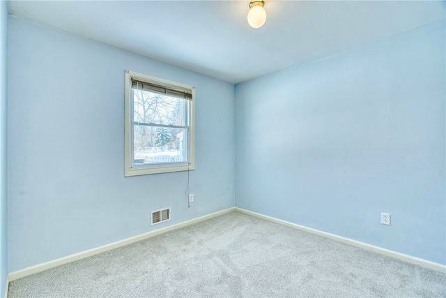 85 Windsor Road, Greece, NY 14612