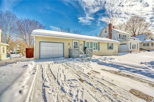 85 Windsor Road, Greece, NY 14612