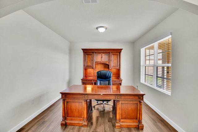 2167 Harwick Circle SW, Vero Beach, FL 32968