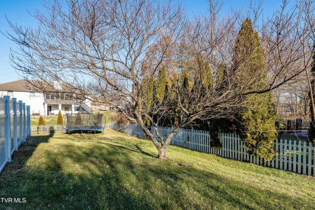 3310 Berkshire Circle, Johnson City, TN 37604