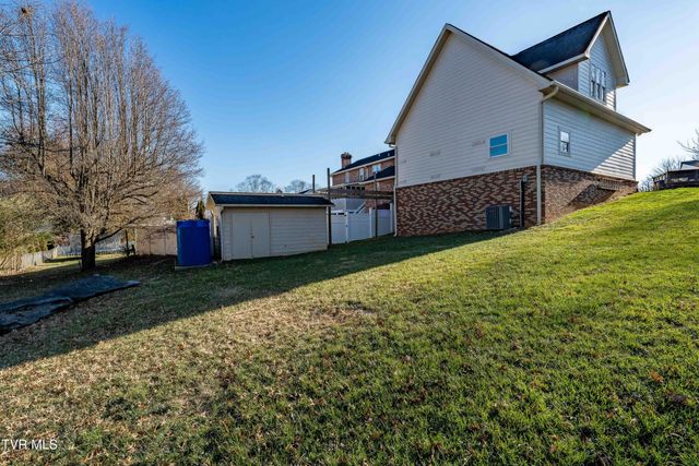 3310 Berkshire Circle, Johnson City, TN 37604