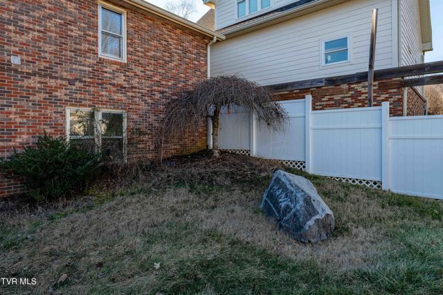 3310 Berkshire Circle, Johnson City, TN 37604