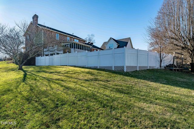 3310 Berkshire Circle, Johnson City, TN 37604