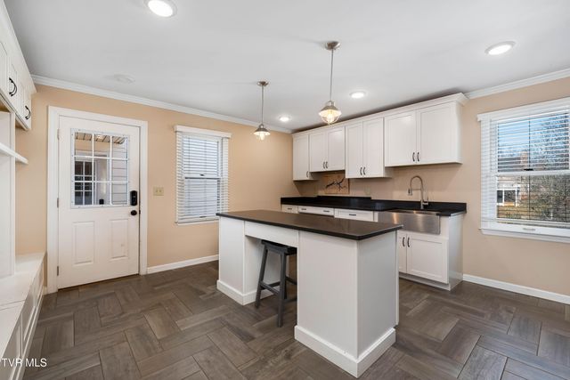 3310 Berkshire Circle, Johnson City, TN 37604