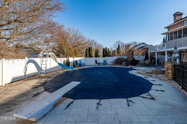 3310 Berkshire Circle, Johnson City, TN 37604