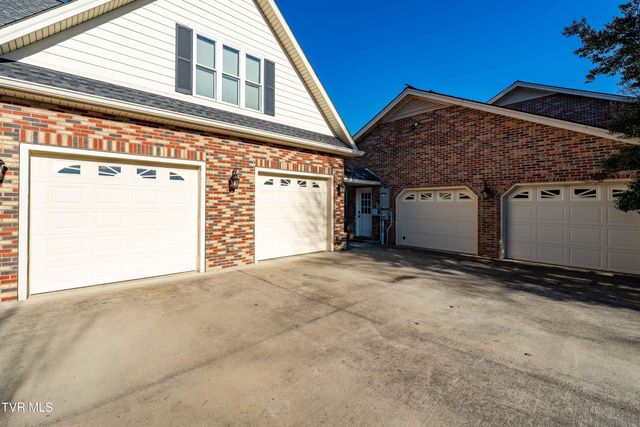 3310 Berkshire Circle, Johnson City, TN 37604