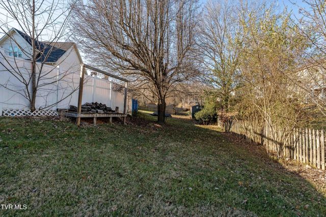 3310 Berkshire Circle, Johnson City, TN 37604