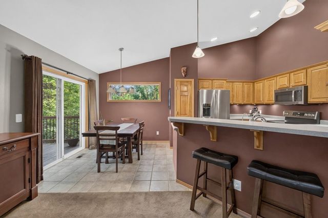 3442 Dorchester Way, Madison, WI 53719