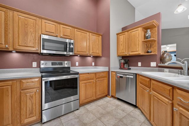 3442 Dorchester Way, Madison, WI 53719