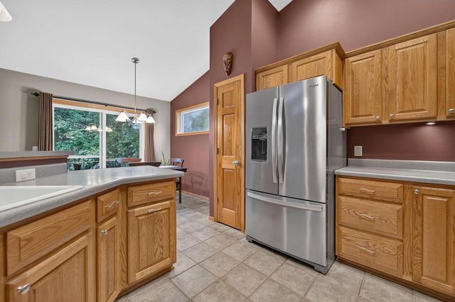 3442 Dorchester Way, Madison, WI 53719