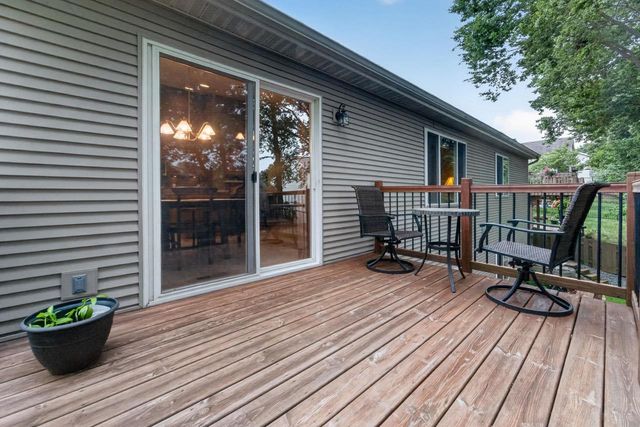 3442 Dorchester Way, Madison, WI 53719