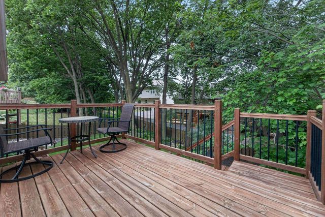 3442 Dorchester Way, Madison, WI 53719