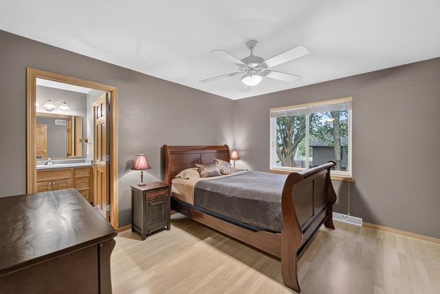 3442 Dorchester Way, Madison, WI 53719