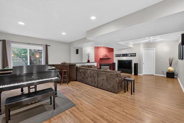 3442 Dorchester Way, Madison, WI 53719