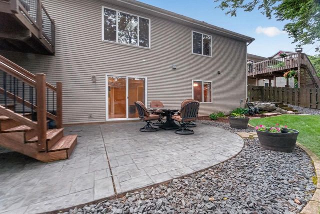 3442 Dorchester Way, Madison, WI 53719
