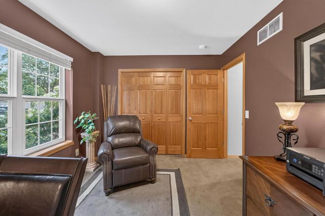 3442 Dorchester Way, Madison, WI 53719