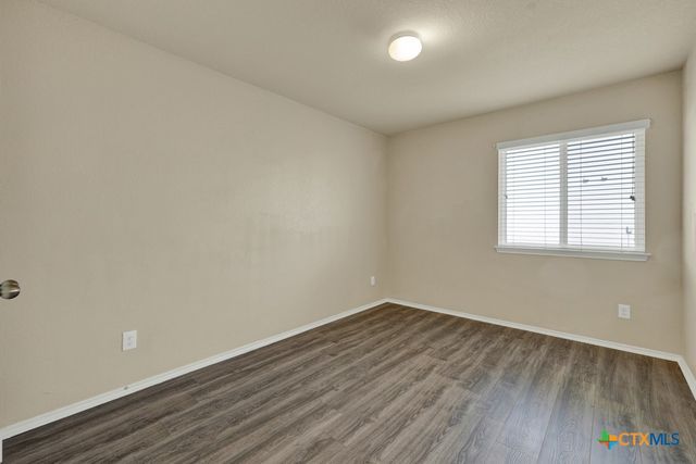 1512 Doncaster Drive, Seguin, TX 78155