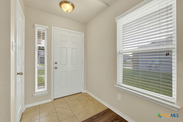 1512 Doncaster Drive, Seguin, TX 78155