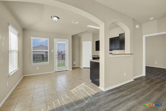 1512 Doncaster Drive, Seguin, TX 78155