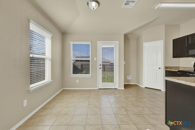 1512 Doncaster Drive, Seguin, TX 78155