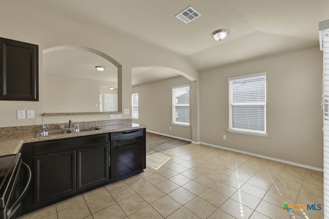 1512 Doncaster Drive, Seguin, TX 78155