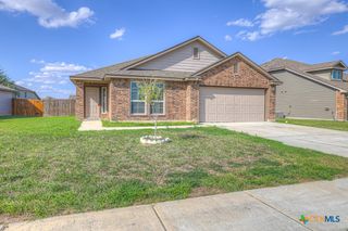 1512 Doncaster Drive, Seguin, TX 78155