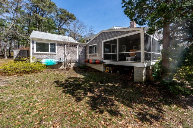 2155 Old Kings Highway, Wellfleet, MA 02667