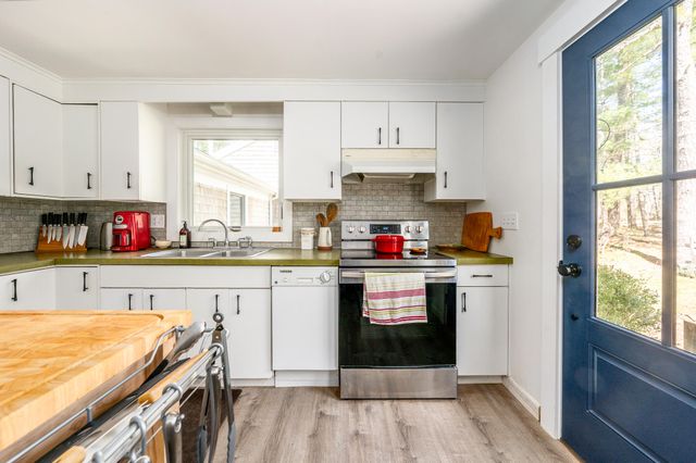 2155 Old Kings Highway, Wellfleet, MA 02667