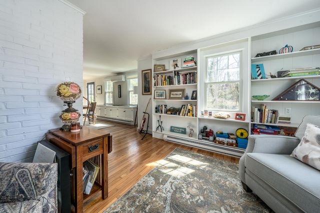 2155 Old Kings Highway, Wellfleet, MA 02667