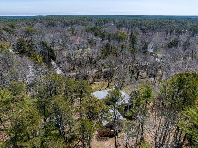 2155 Old Kings Highway, Wellfleet, MA 02667